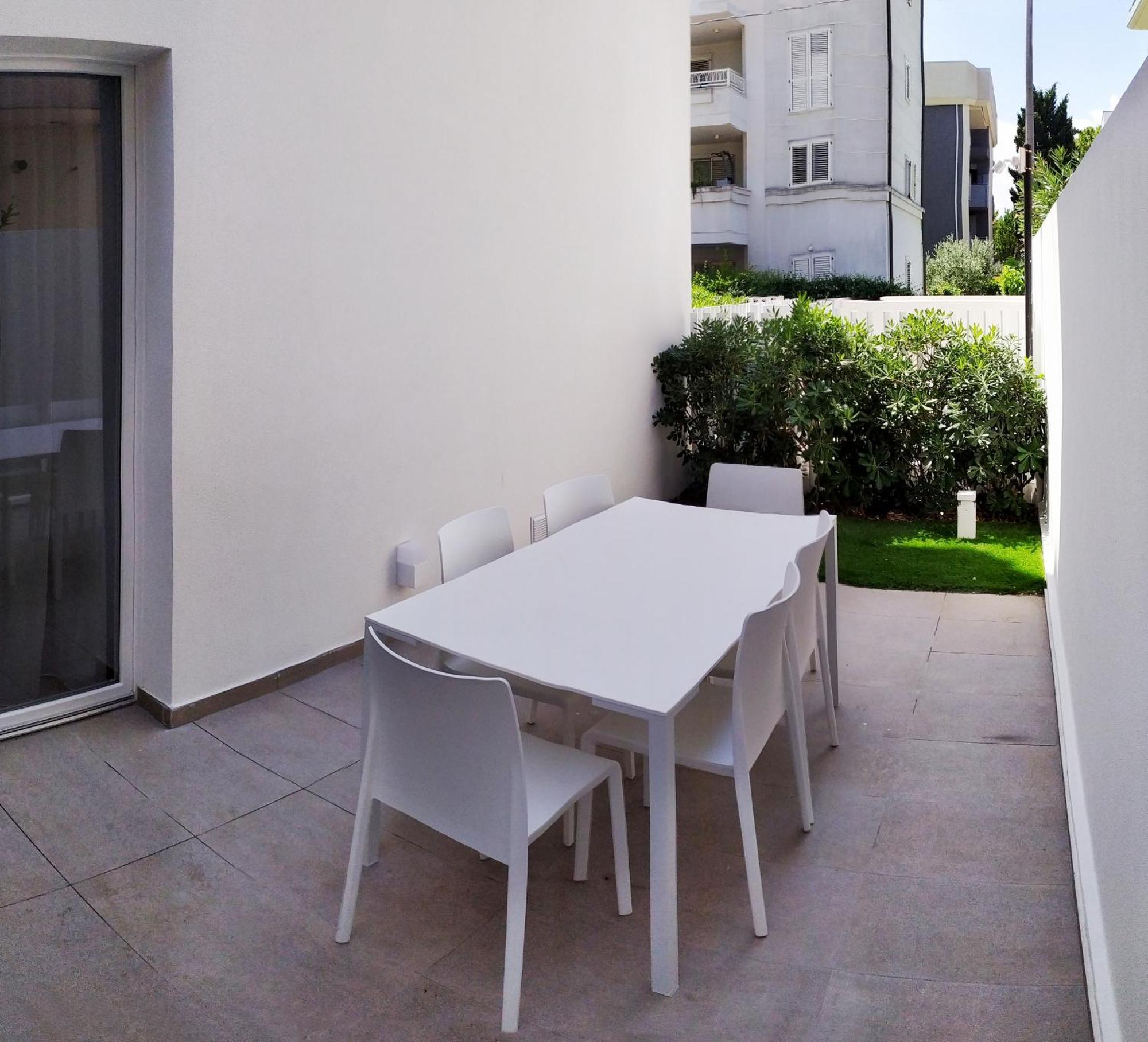 Aparthotel The Palm Riccione Zimmer foto